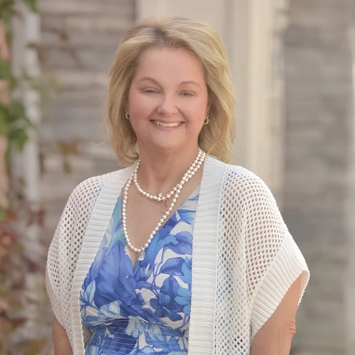 Deb Leggett